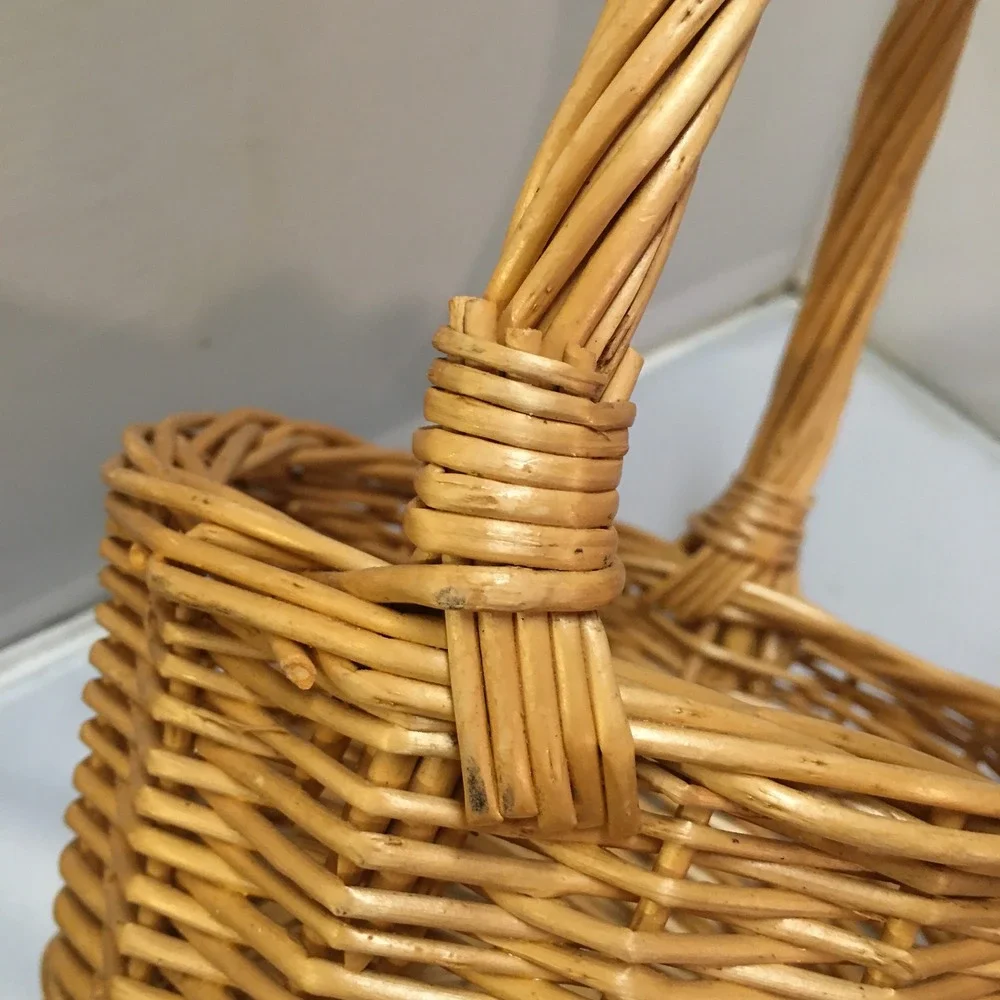 Wicker Round Basket Unisex Small Natural Tan Hand Woven Fixed Handle Cottagecore